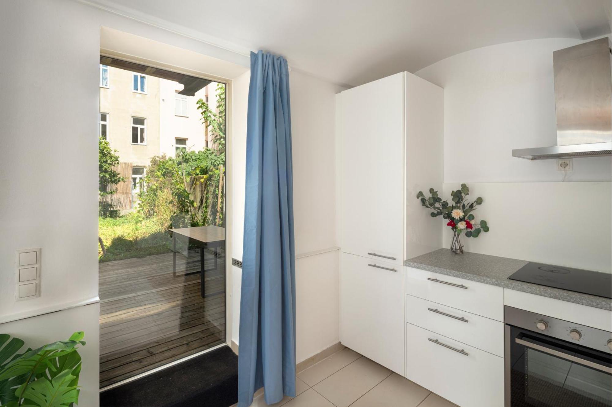 Gemuetliches, Ruhiges Apartment - 90M2 Mit Garten Und Terrasse Вена Экстерьер фото